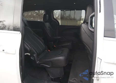 2026 Chrysler Pacifica Select z USA, uszkodzony, nr VIN 2C4RC1BG1TR168402